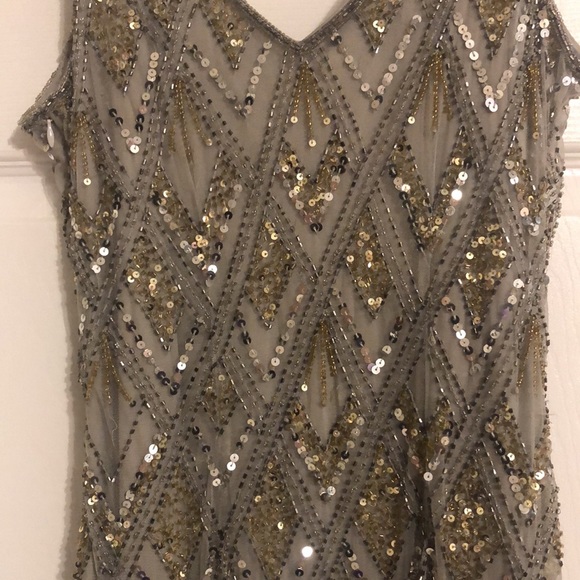 Pissaro Nights Beaded Dress Very Well Made- Like New Condition-Figure Flattering - Picture 3 of 12